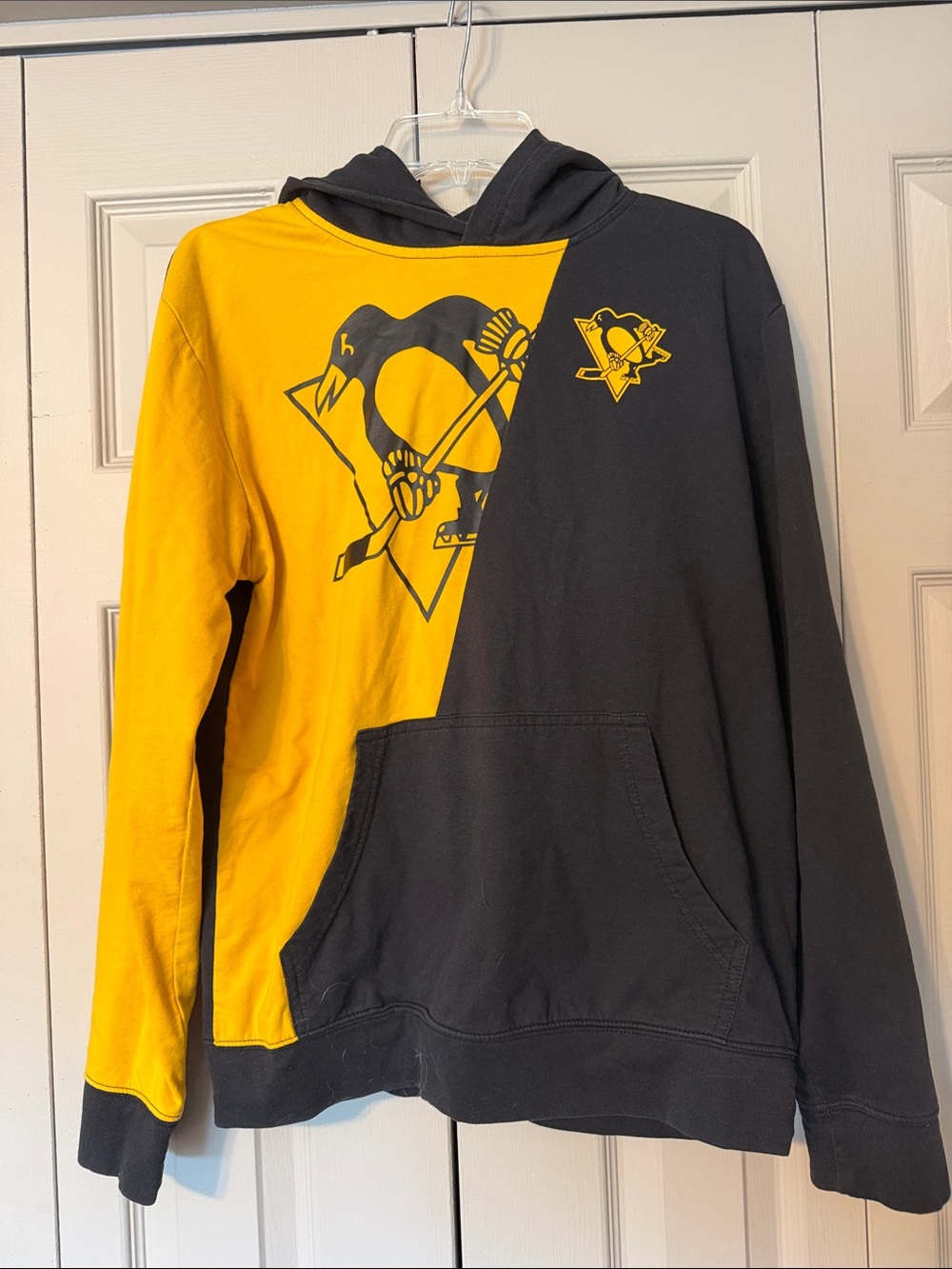 Pittsburgh Penguins Black & Gold Unrivaled Pullover Youth Hoodie See Description
